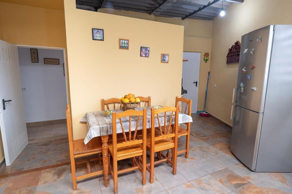 فيلا Casa El Monte San Juan del Reparo المظهر الخارجي الصورة